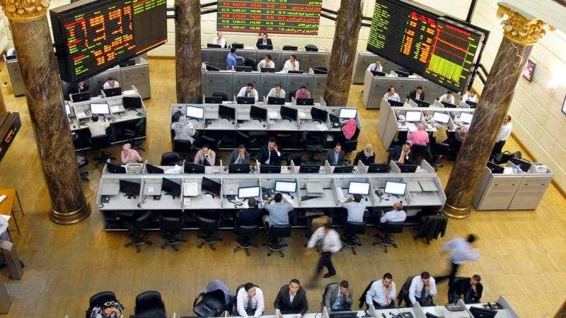 أداء سلبي لمؤشرات البورصة المصرية بمنتصف جلسة اليوم الثلاثاء