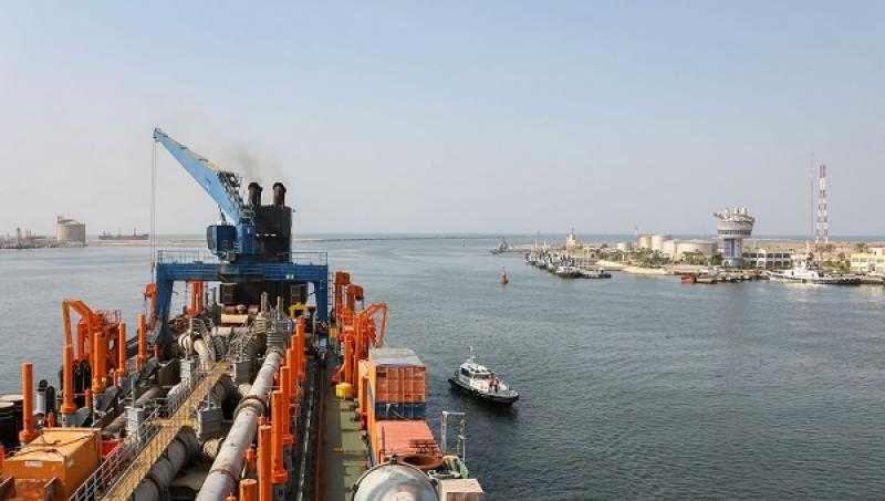 ميناء دمياط يستقبل 27500 طن قمح لصالح القطاع الخاص