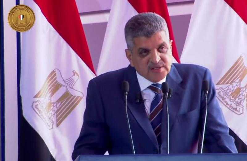 أسامة ربيع: قناة السويس ترحب بالاستثمارات الأجنبية ولكن بشروط