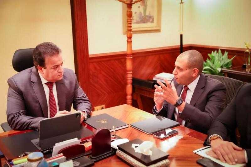 لتوفير أحدث علاجات أورام الثدي بأسعار مناسبة.. وزير الصحة يبحث التعاون مع إحدى الشركات العالمية