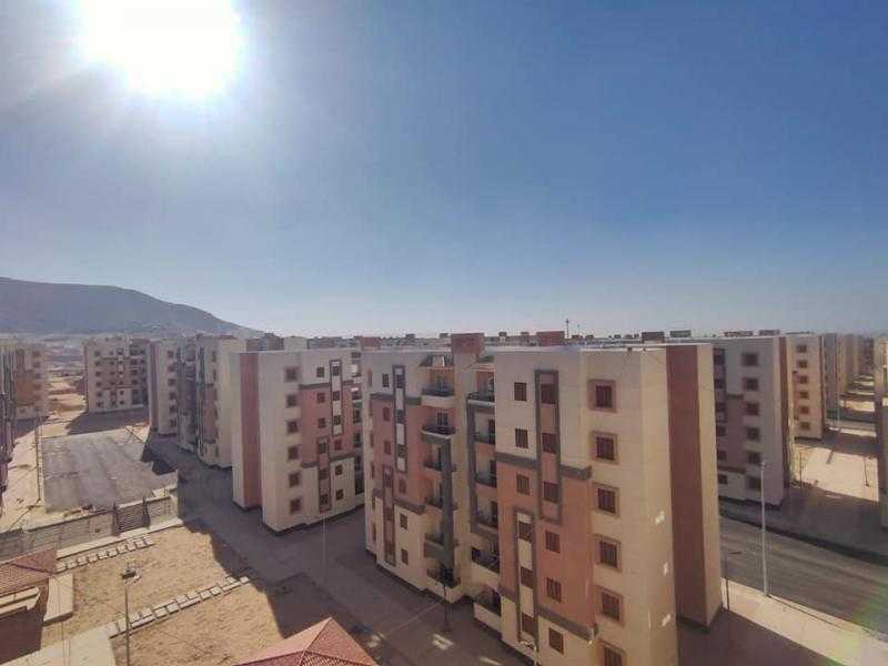 «الجزار» : تم وجارٍ تنفيذ 3264 وحدة سكنية بـ «سكن كل المصريين» في غرب قنا