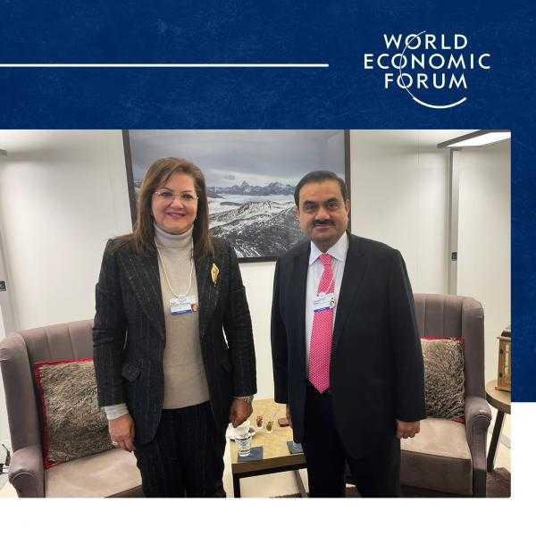 هالة السعيد: توجيهات سياسية بجعل مصر مركزًا عالميًا للتجارة واللوجيستيات