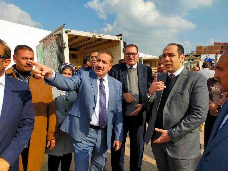 بأسعار مخفضة.. «الزراعة» تطلق قافلة منافذ غذائية متحركة بالمنوفية