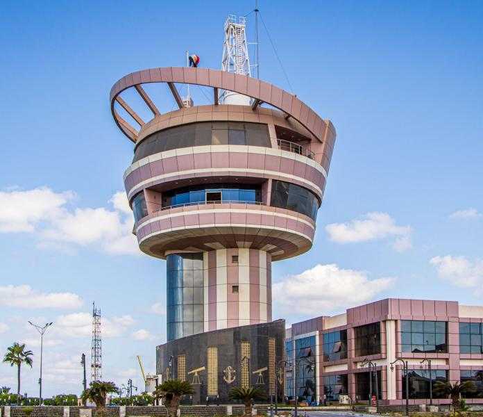بينها عجول تسمين وقمح.. ميناء دمياط يستقبل 38057 طنا من البضائع