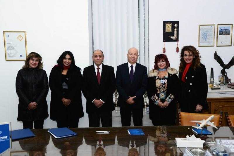 وزير الطيران المدني: حريصون على تقديم الدعم لتنمية الحركة الجوية والسياحية لمصر