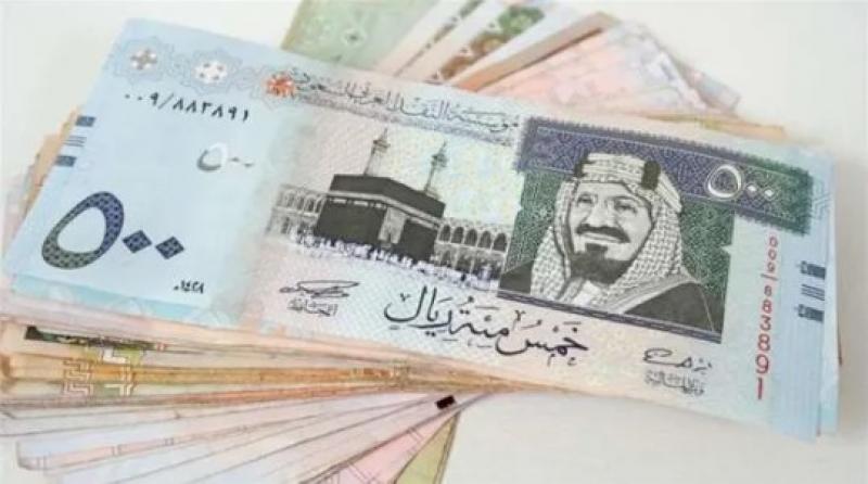 ارتفاع أسعار العملات العربية اليوم أمام الجنيه.. الدينار الكويتي بـ99 جنيهًا