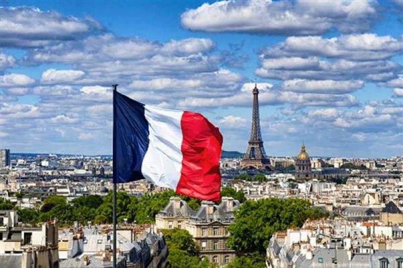 فرنسا تتوقع عجزًا نسبته 5.1% من إجمالي الناتج المحلي خلال 2024