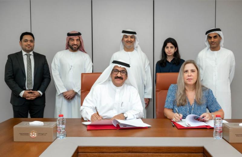 الإمارات وبنما يوقعان مذكرة تفاهم لاستكشاف الفرص الاستثمارية