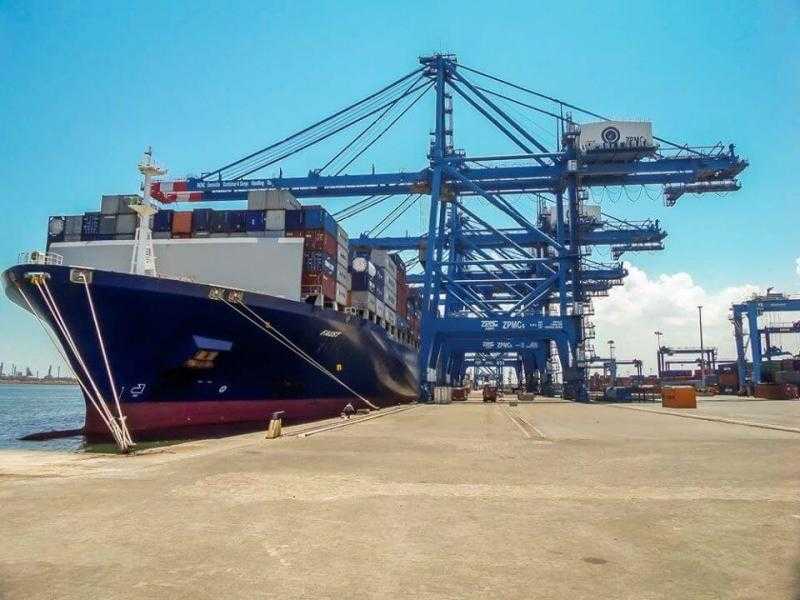 مواني شرق وغرب بورسعيد والعريش يستقبلون 211 سفينة خلال فبراير