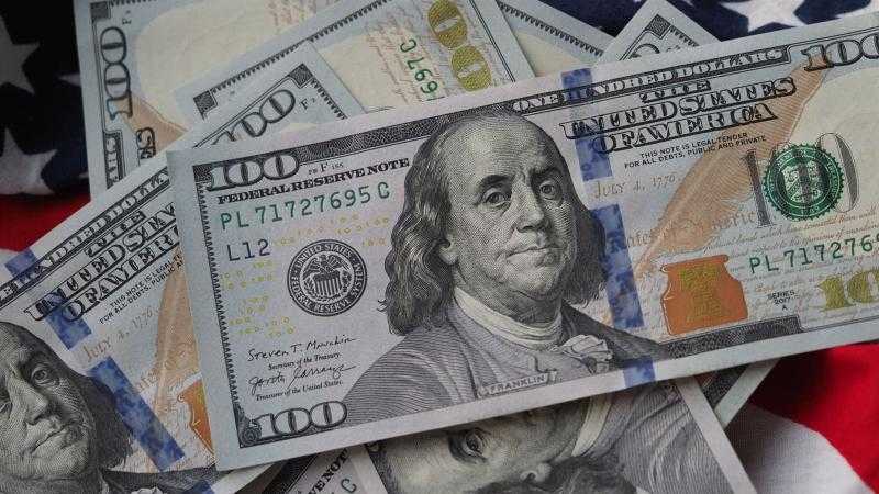 سعر الدولار في البنوك بمستهل التعاملات الصباحية اليوم الخميس