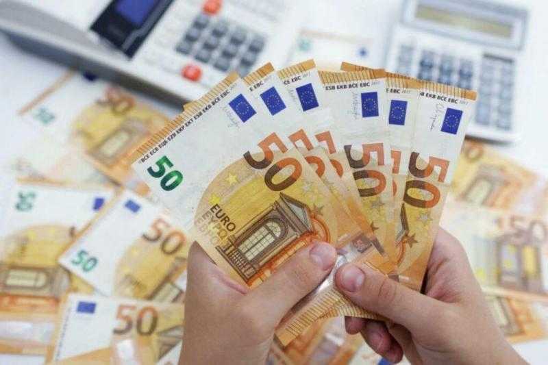 سعر اليورو اليوم الأحد في مصر
