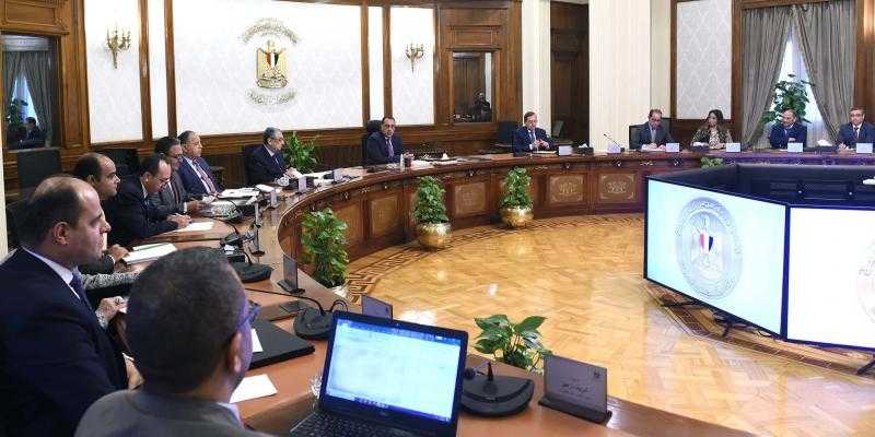 ”مدبولي” يتابع إجراءات فض التشابكات المالية بين 3 وزارات
