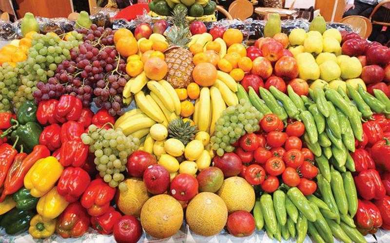 تراجع الجوافة.. أسعار الفاكهة اليوم الإثنين بسوق العبور