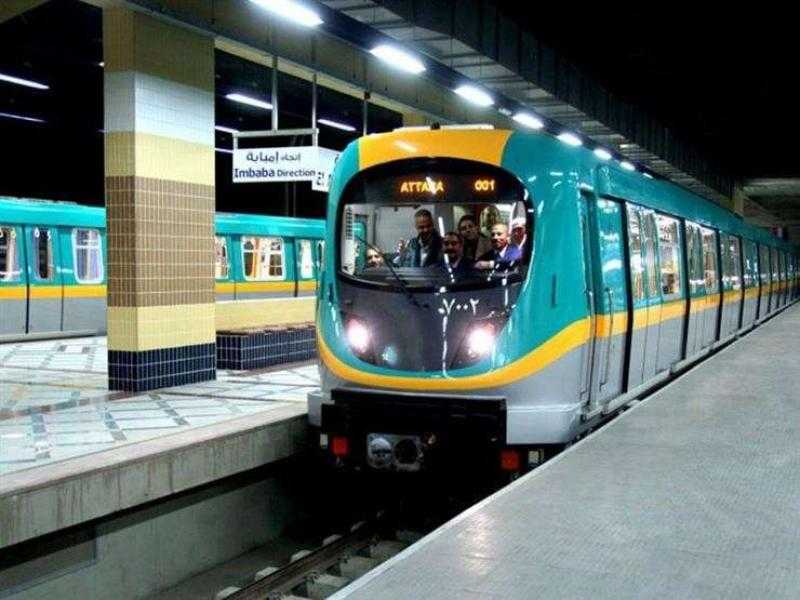 «مترو الأنفاق» توضح حقيقة تقابل قطارين في نفس الاتجاه بمحطة أم المصريين