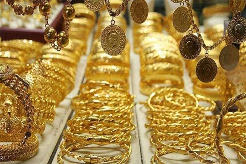 انخفاض مستمر في سعر الذهب اليوم الثلاثاء.. و«عيار 21» بـ2550 جنيهًا