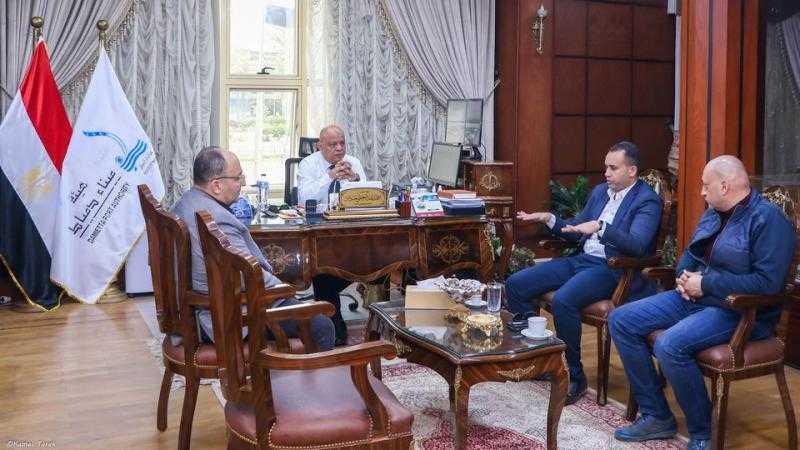 هيئة ميناء دمياط تبحث تعزيز التعاون مع جهاز التنمية الجديدة