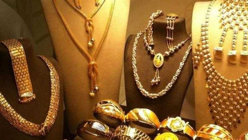 سعر الذهب الآن يسجل أدنى مستوي له خلال شهر.. «عيار 18» بـ1962 جنيهًا