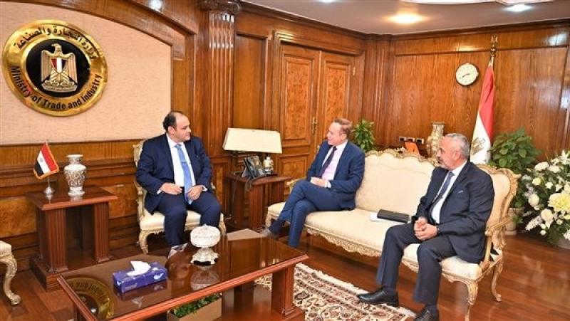 شركة سعودية تعتزم زيادة استثماراتها في السوق المصري لـ 12 مليار دولار