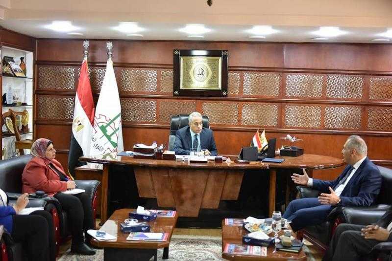 بالأسماء.. القوى العاملة تعلن تحويل مستحقات 73 عاملًا مصريًا غادروا الأردن