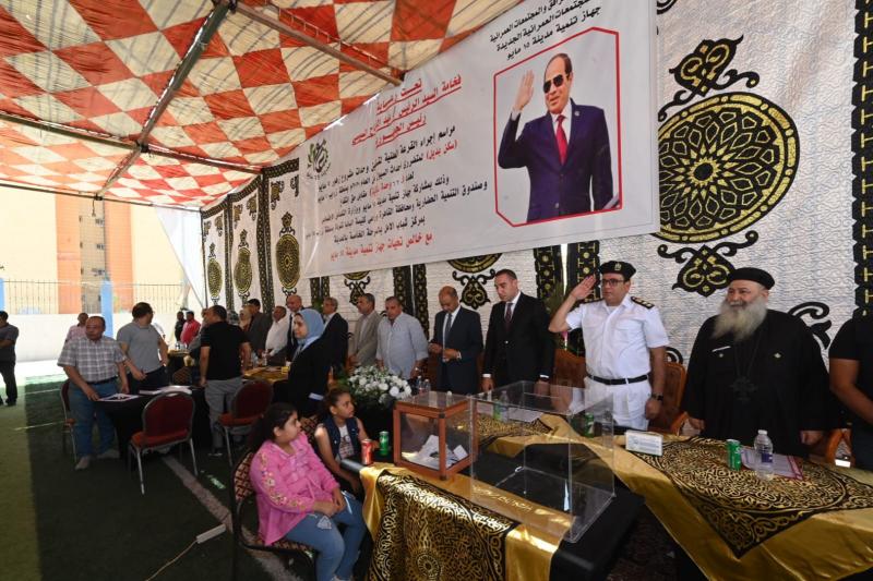 «الإسكان» تجري قرعة تسكين 620 وحدة بمشروع «زهور 15 مايو»