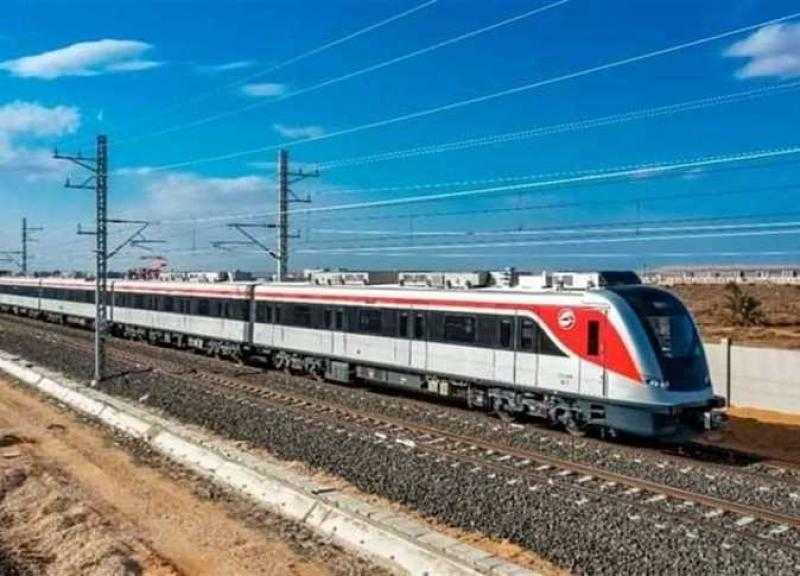 «النقل» تبرز دور القطار الكهربائي الخفيف LRT في خدمة المواطنين