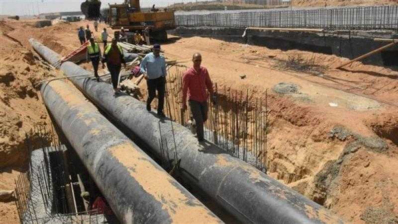 وزير الإسكان يتابع استكمال المرافق بنفق الطريق الأوسطى بـ«القاهرة الجديدة»