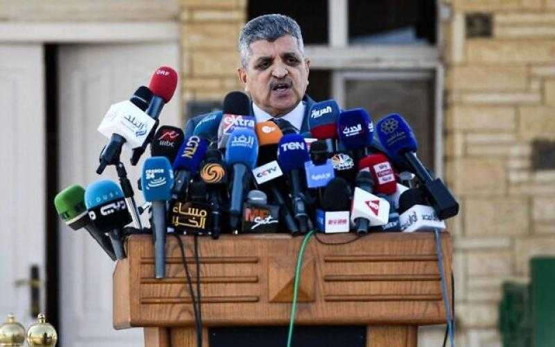 ”ربيع”: توجيهات رئاسية بتحسيق المرافق الملاحية والأسطول| فيديو