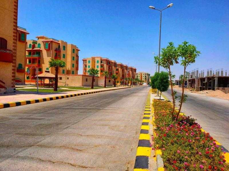 وزير الإسكان يُتابع مستجدات الموقف التنفيذي بمشروعات مدينة قنا الجديدة