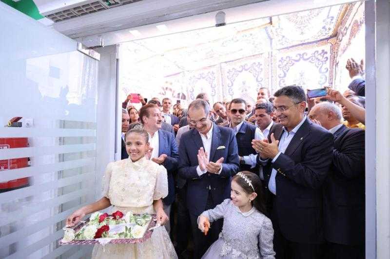 وزير الاتصالات يوضح 4 محاور ترتكز عليها مشاركة الوزارة في ”حياة كريمة”