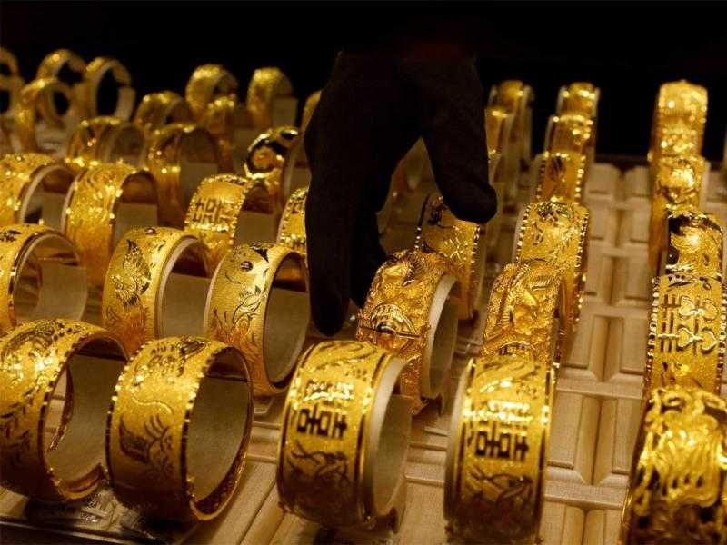 هبوط البيع والشراء.. سعر الذهب اليوم الخميس بمنتصف التعاملات