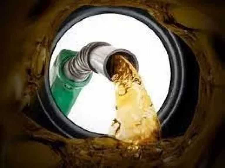 تراجع صادرات الوقود الروسي لأدنى مستوى منذ بدء الحرب الأوكرانية