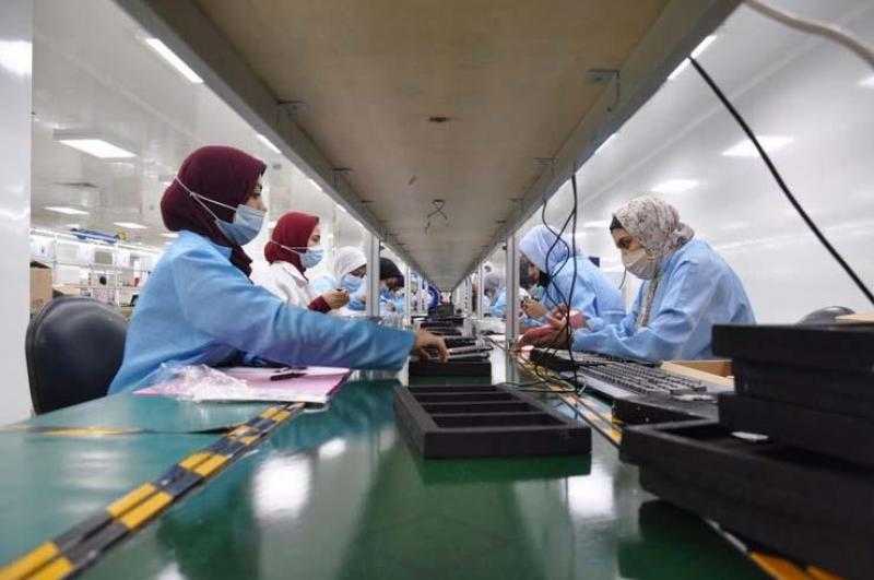 تحت شعار «صنع في مصر».. «إنفينكس الصينية» تدشن خط إنتاج جديد للهواتف بمدينة العبور