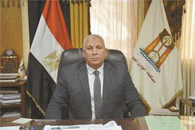 «الوادي الجديد»: تخفيض ساعات العمل في المصالح الحكومية لتخفيف الأحمال