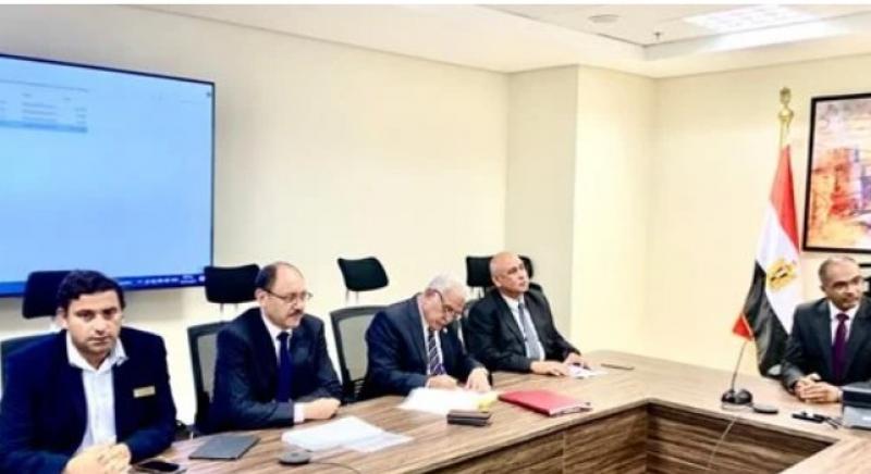 نائب وزير الإسكان يترأس اجتماعا لمتابعة مشروع محطة معالجة إسكندرية الغربية