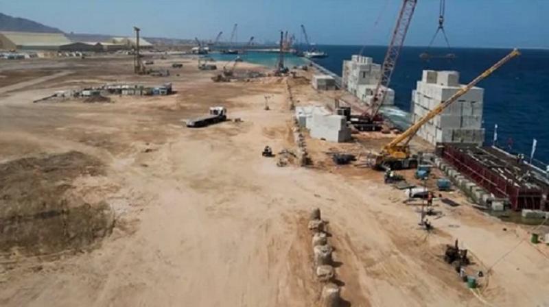 «النقل» ترصد أعمال تنفيذ المحطة متعددة الأغراض بميناء سفاجا