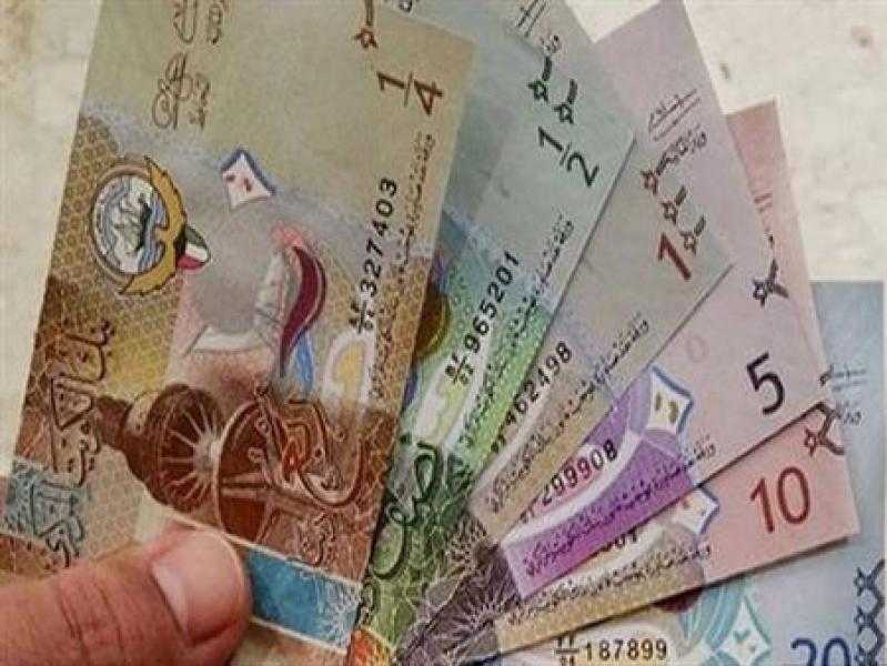 أسعار العملات العربية اليوم.. «الدينار الكويتي» بـ100.19 جنيه