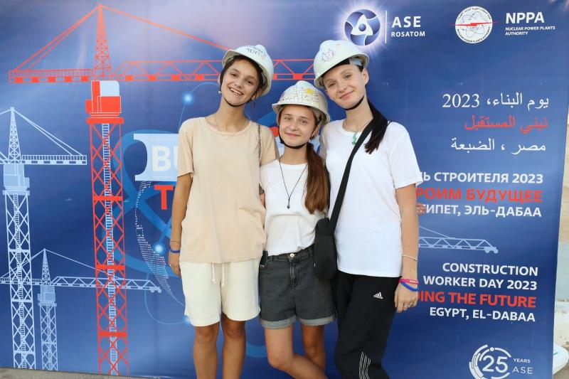 «روساتوم» تحتفل بيوم المهندس المعماري في مشروع بناء محطة الضبعة النووية