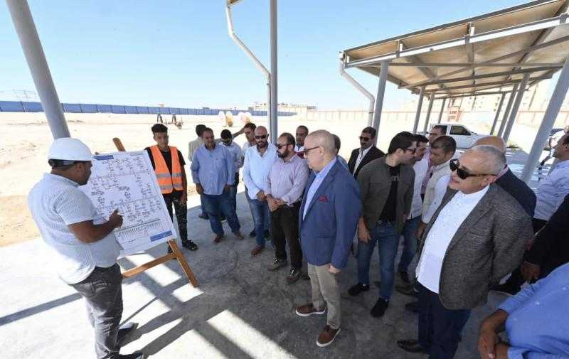 «الجزار» يتفقد محطة المحولات الكهربائية وأعمال التطوير بـ«برج العرب الجديدة»