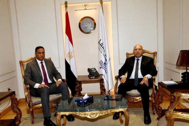 كامل الوزير يتابع موقف مشروعات تنفذها «النقل» بالدقهلية