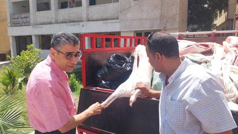ضبط أكثر من 33 طن مصنعات لحوم وكبدة فاسدة في الجيزة
