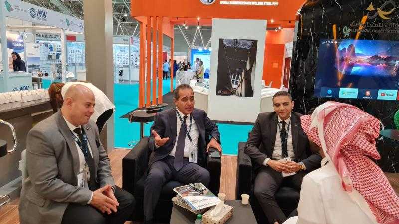 خلال تفقده معرض السعودية للبنية التحتية.. أبو المكارم: فرص لتواجد المنتجات المصرية بالسوق السعودي