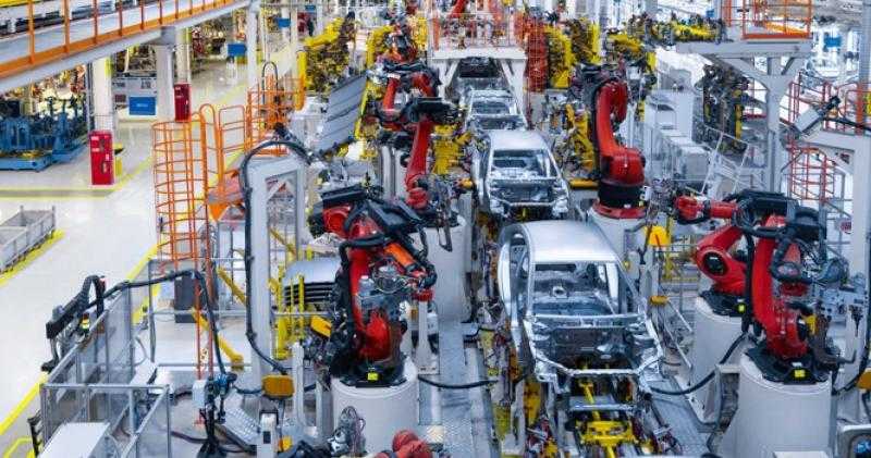 قطاع تصنيع السيارات في الصين يسجل نموًا مطردًا خلال 9 أشهر
