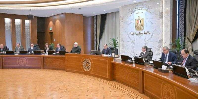 مدبولي يؤكد أهمية مبادرة «خفض أسعار السلع» ويكلف بمتابعتها باستمرار