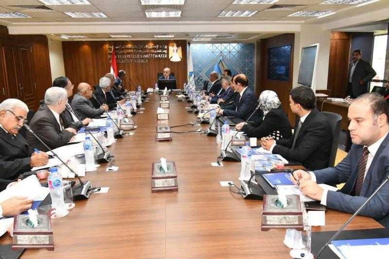«الجزار» يؤكد أهمية دور البحث العلمي في تطوير أداء قطاع مياه الشرب والصرف الصحي
