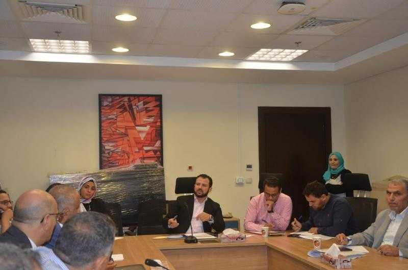 ‫ «المجتمعات العمرانية» تبحث سبل تطوير أداء منظومة النقل الجماعي بالمدن الجديدة