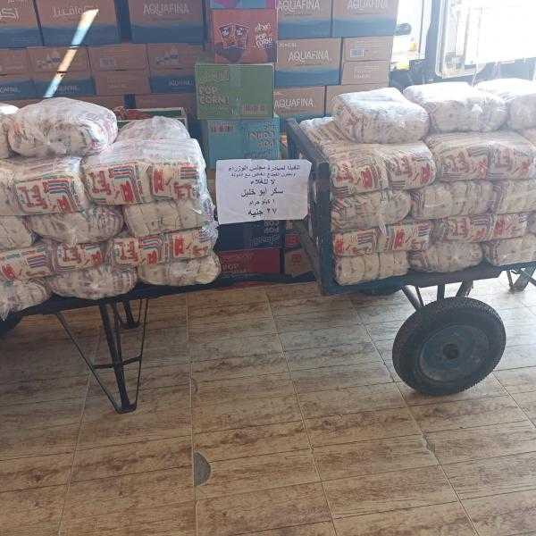 موزعو ”البيان انترتريد” يوفرون السكر بمحافظات الصعيد| فيديو