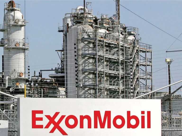 كازاخستان تبحث مع إكسون موبيل تطوير جزء من حقل كاشاغان العملاق