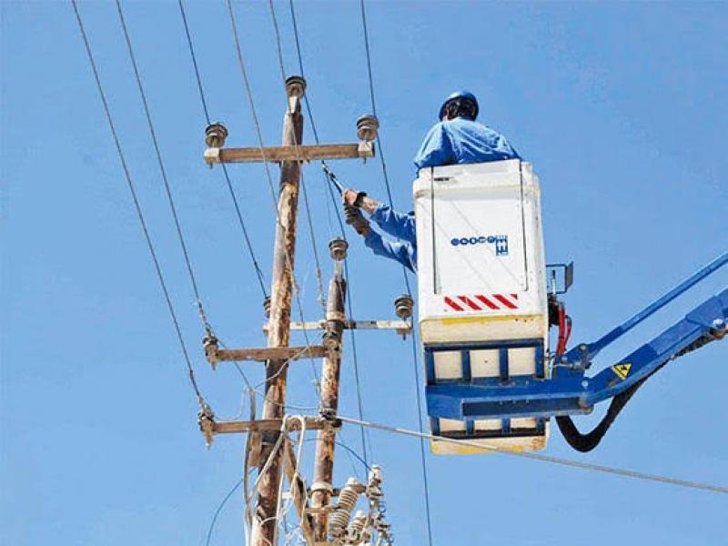 تفاصيل تطوير شبكات نقل الكهرباء بأهم 5 مدن بشمال سيناء