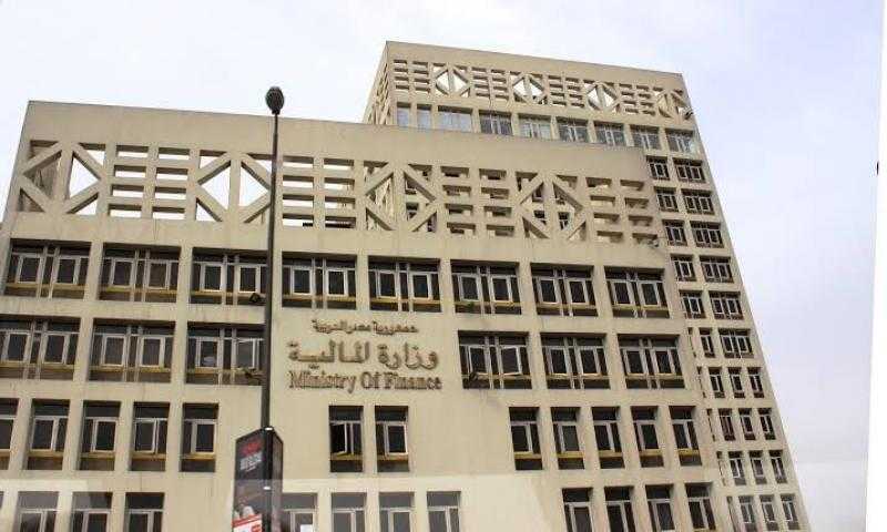 «المالية»: الخزانة تدعم مرتبات العاملين على الصناديق الخاصة بـ1.3 مليار جنيه
