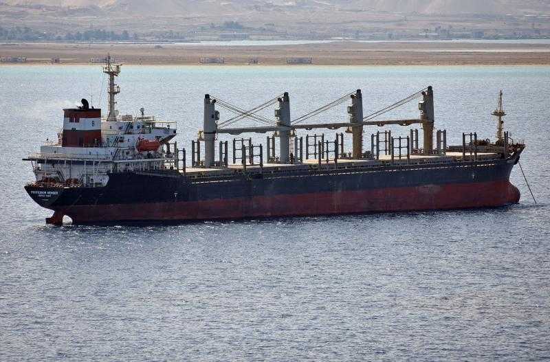 تداول 9 الاف طن و 593 شاحنة بضائع عامة ومتنوعة بموانئ البحر الأحمر